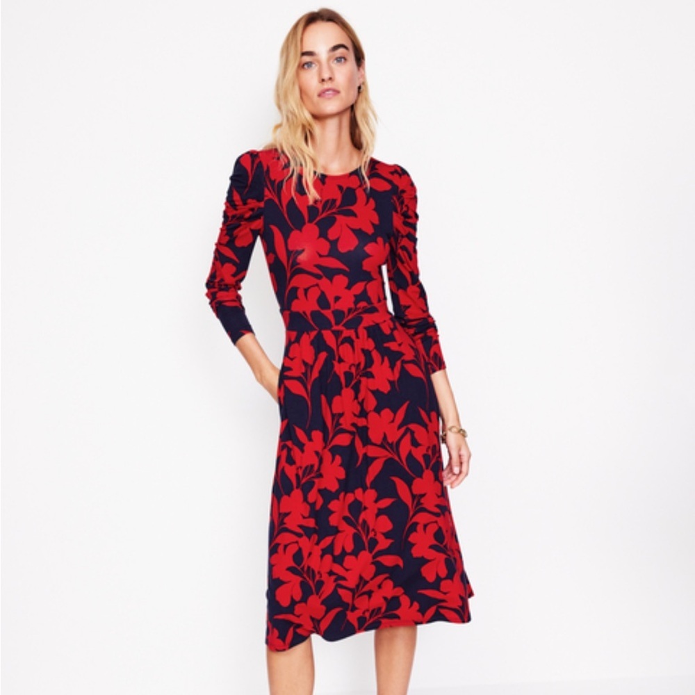 Boden Red and Navy Floral Abstract Print Midi Soft Jersey Dress. Size 2